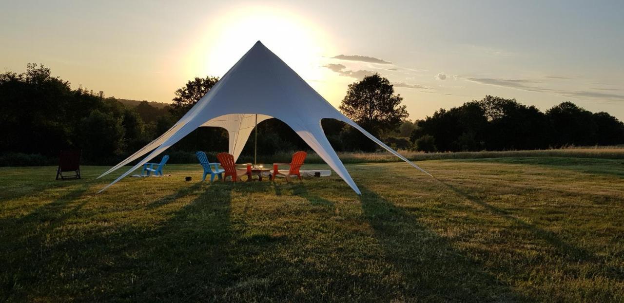 La Petite Houmee Campeggio Curzay-sur-Vonne